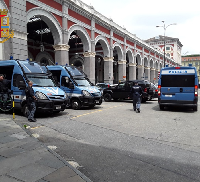 Ricercato albanese si aggira per Porta Nuova: arrestato