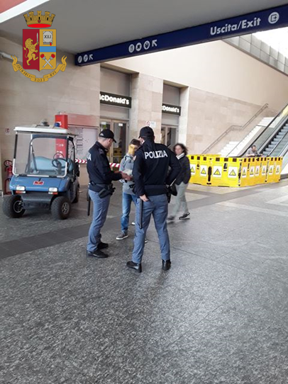 Torino Porta Nuova, salvata dalla POlizia poco prima dello schianto col treno