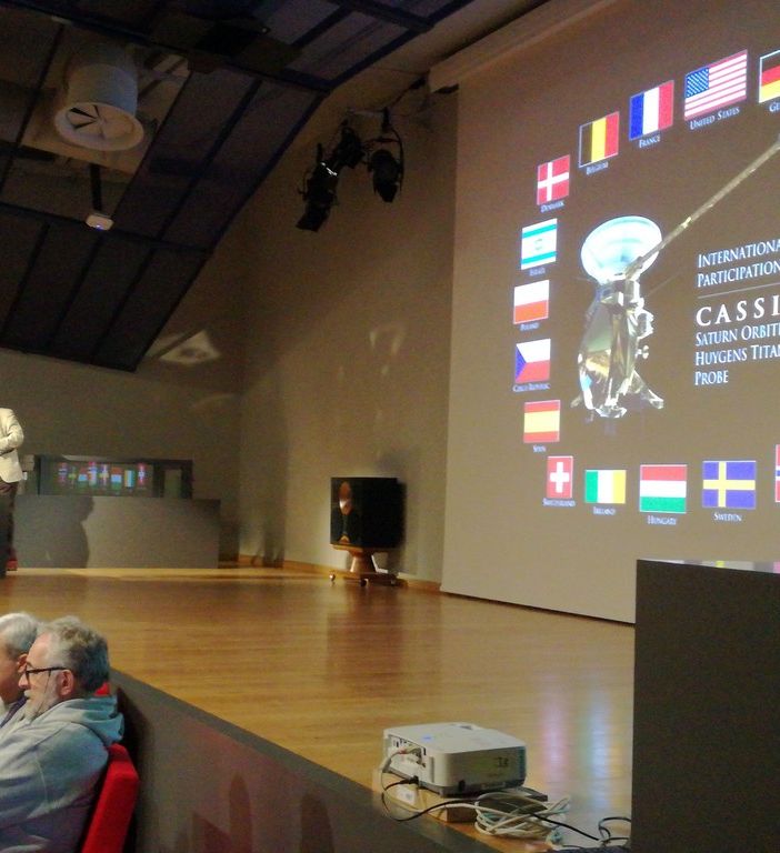 Zero Robotics, il talento dei ragazzi torinesi vola in orbita e sogna Saturno (FOTO E VIDEO)