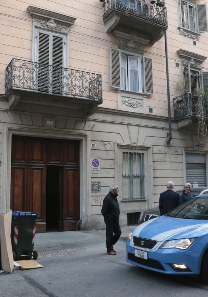 Lite tra due fratelli degenera: uno viene ferito e trasportato alle Molinette, l'altro arrestato