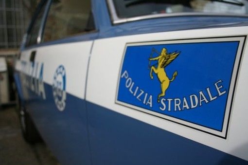 Stupinigi, auto contromano sulla Tangenziale: bloccata dalla Polstrada