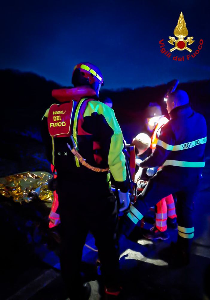San Raffaele Cimena, i vigili del fuoco salvano una persona caduta nel torrente Cavour