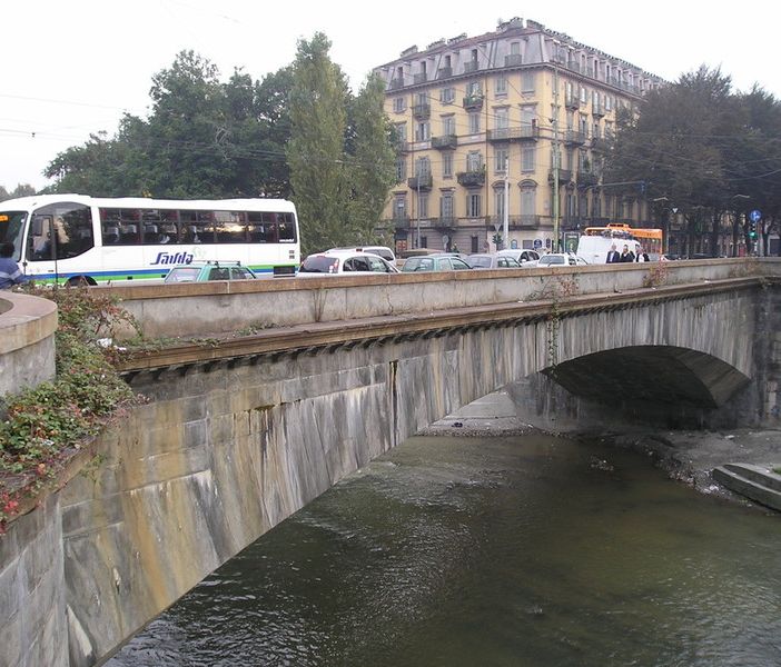 Ponte Mosca verso la riqualificazione, c'è una manifestazione di interesse: ipotesi residenza universitaria