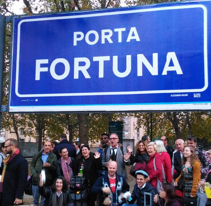 In piazza Bottesini l’arte “porta fortuna”