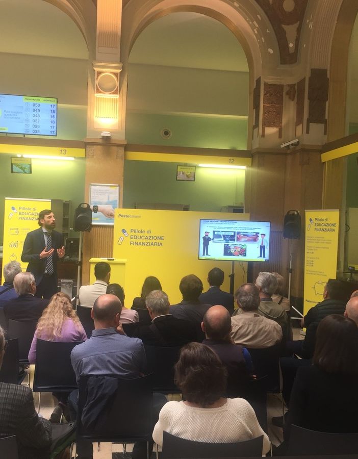 Poste Italiane, l'educazione finanziaria si fa negli uffici di Torino Centro