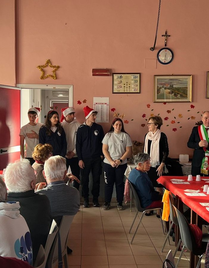 Successo Solidale al Pranzo di Natale per gli Anziani di Collegno: 1.175,65 euro raccolti a Sostegno di GeniAut
