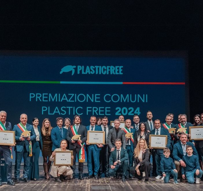 Torino, Alpignano e Collegno premiati a Milano come Comuni Plastic Free