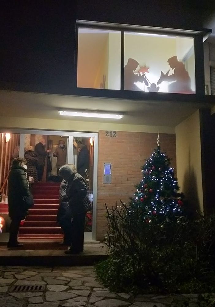 presepe di comunità in via guido reni 212