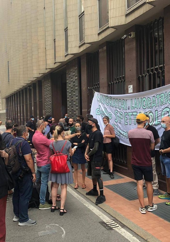 Lavoratori dello spettacolo in Piemonte: &quot;Vogliamo l'erogazione diretta del bonus tramite INPS&quot;