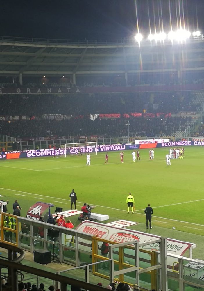 Derby pari nel gioco e nelle emozioni alla fine del primo tempo (VIDEO)