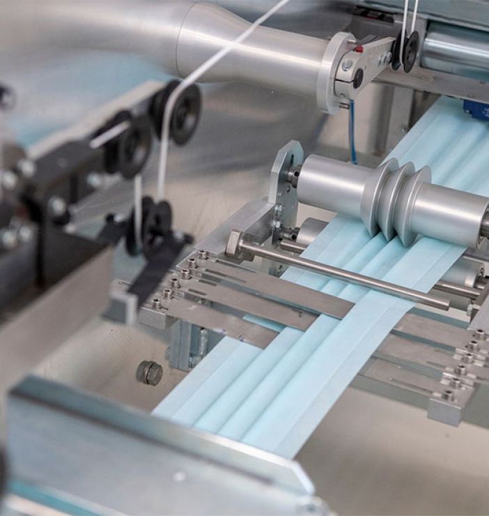 Fca in campo contro il Covid, a Mirafiori parte la produzione di mascherine chirurgiche