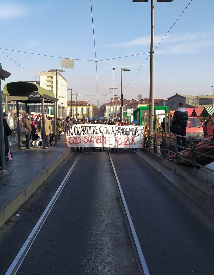 Protesta anarchici dopo lo sgombero di corso Giulio Cesare