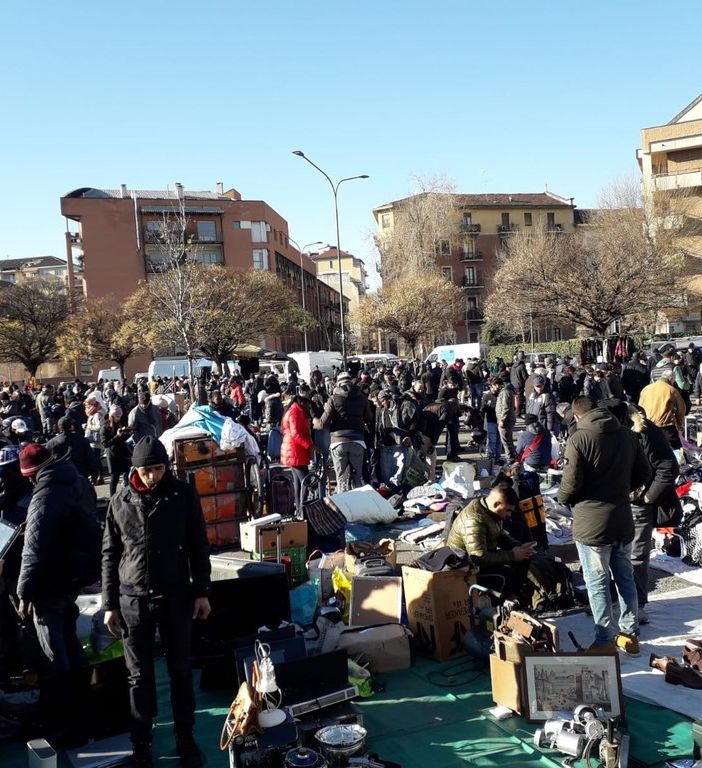 Balon del canale Molassi in via Carcano: protesta dei commercianti (FOTO)