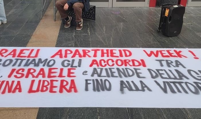 Protesta contro Israele: dopo le contestazioni del mattino, torna la calma al Rettorato