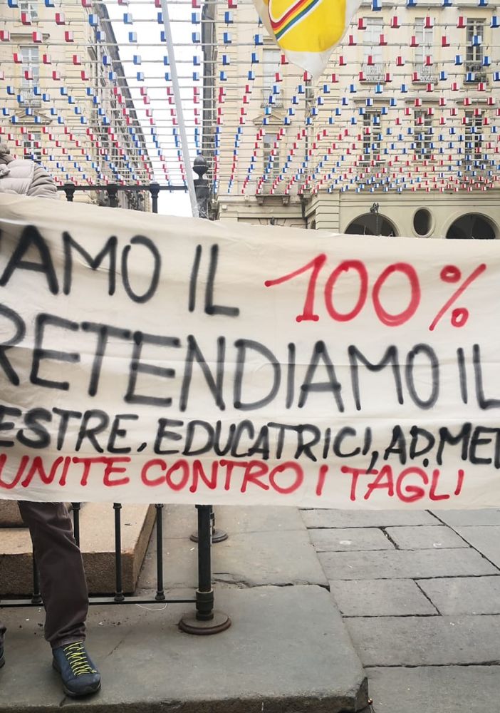 Manifestazione davanti al Comune di Torino