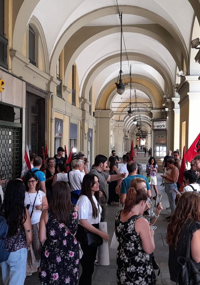 Ancora proteste di docenti precari all'Ufficio scolastico di Torino (foto di archivio)