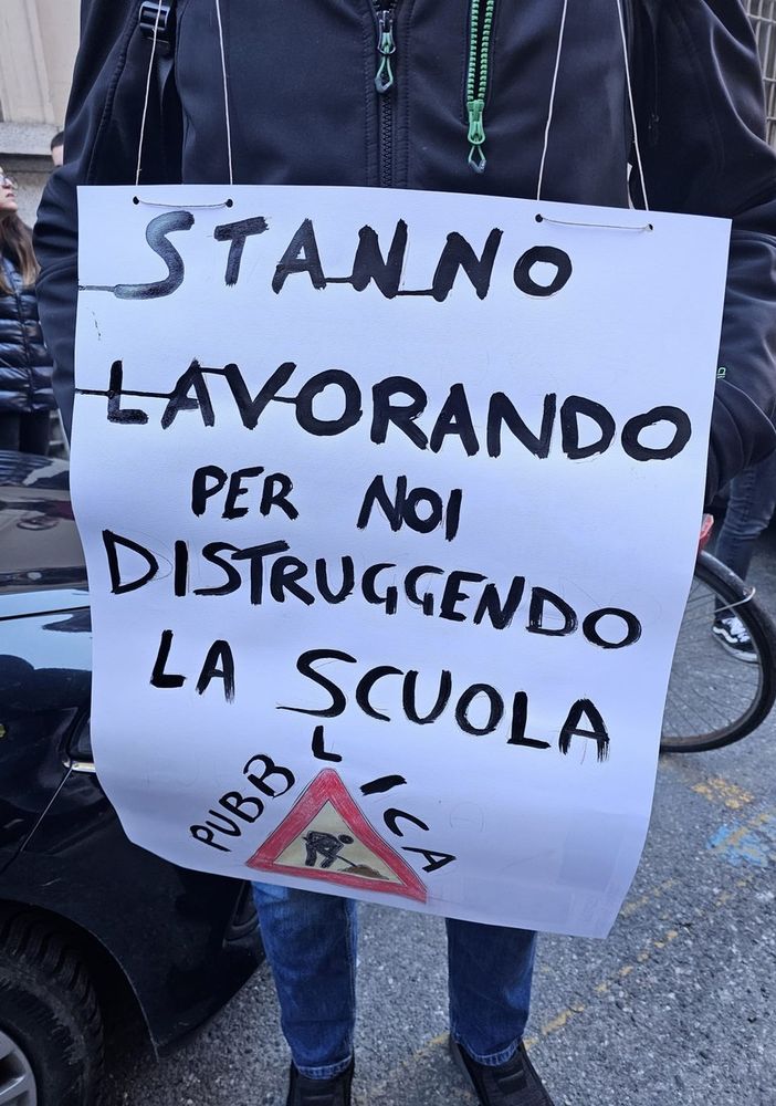 protesta scuola