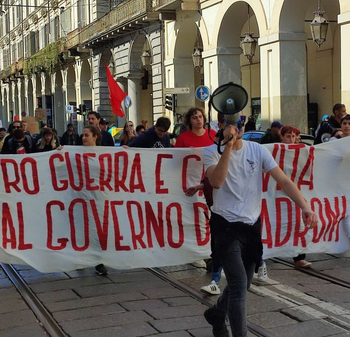protesta sinistra radicale