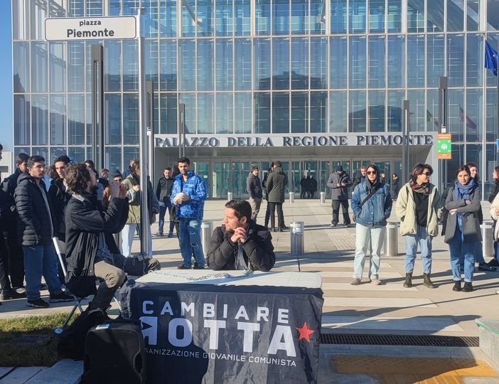Borse di studio, Accossato (LUV) e Grimaldi (AVS): “Quasi 2000 studenti non sanno se e quando vedranno la prima rata&quot;