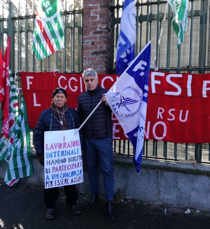 AslTo3, protesta davanti all'assessorato regionale alla Sanità contro i vertici dell'azienda