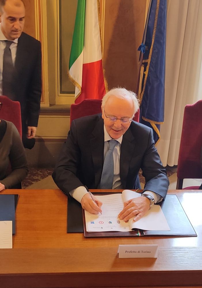Prefettura, Comune, scuole, forze dell'ordine, Vigili del Fuoco e giornalisti insieme per l'educazione civica dei giovani