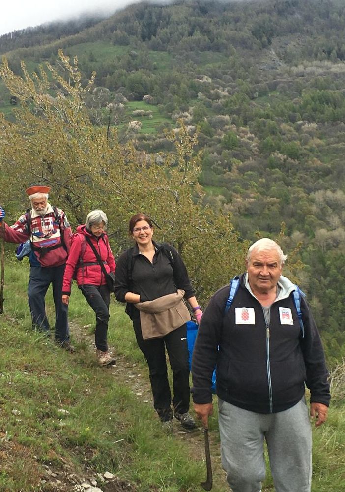 Sentieri escursionistici a nuovo con l’impegno dei volontari