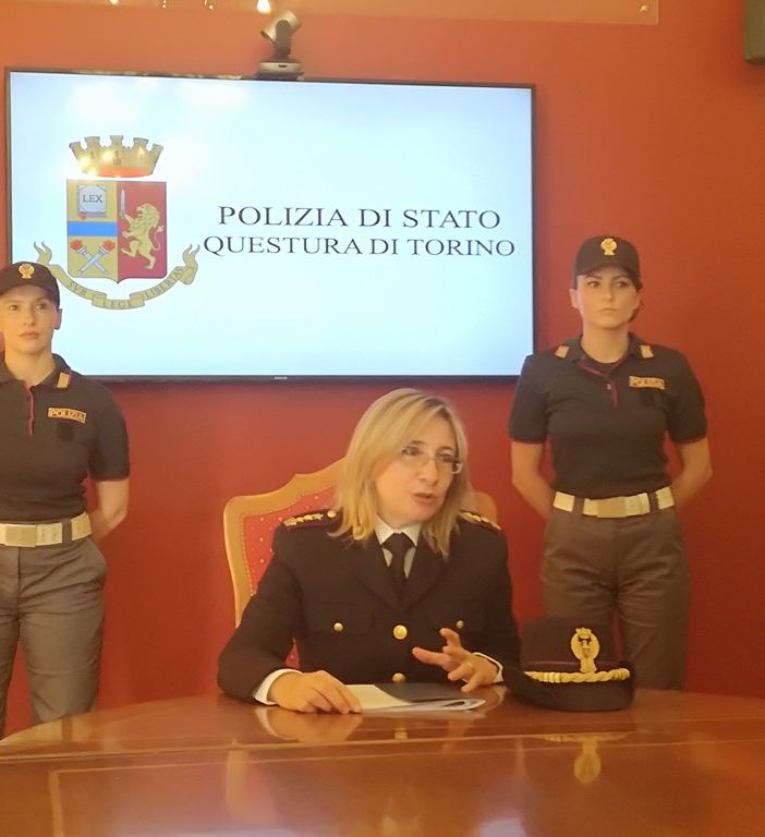 &quot;E' sempre peggio, prima o poi ci scappa il morto&quot;. Da qui è partito l'allarme che ha portato all'arresto dei capi del racket dei banchi a Porta Palazzo (VIDEO)