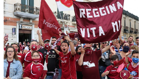 Ieri grande festa a Reggio Calabria: Reggina in serie B