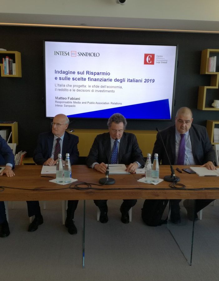 Casa, figli e prudenza: ecco perché in Piemonte, chi può, risparmia
