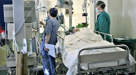 Analisi dell'epidemia in Piemonte: segnali di rallentamento generale, ma non tra gli over 65, la fascia più fragile