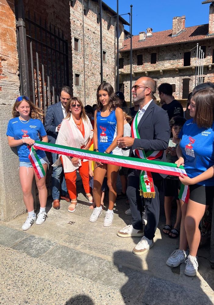 Dopo la nuova illuminazione, riapre al pubblico il castello di Ivrea