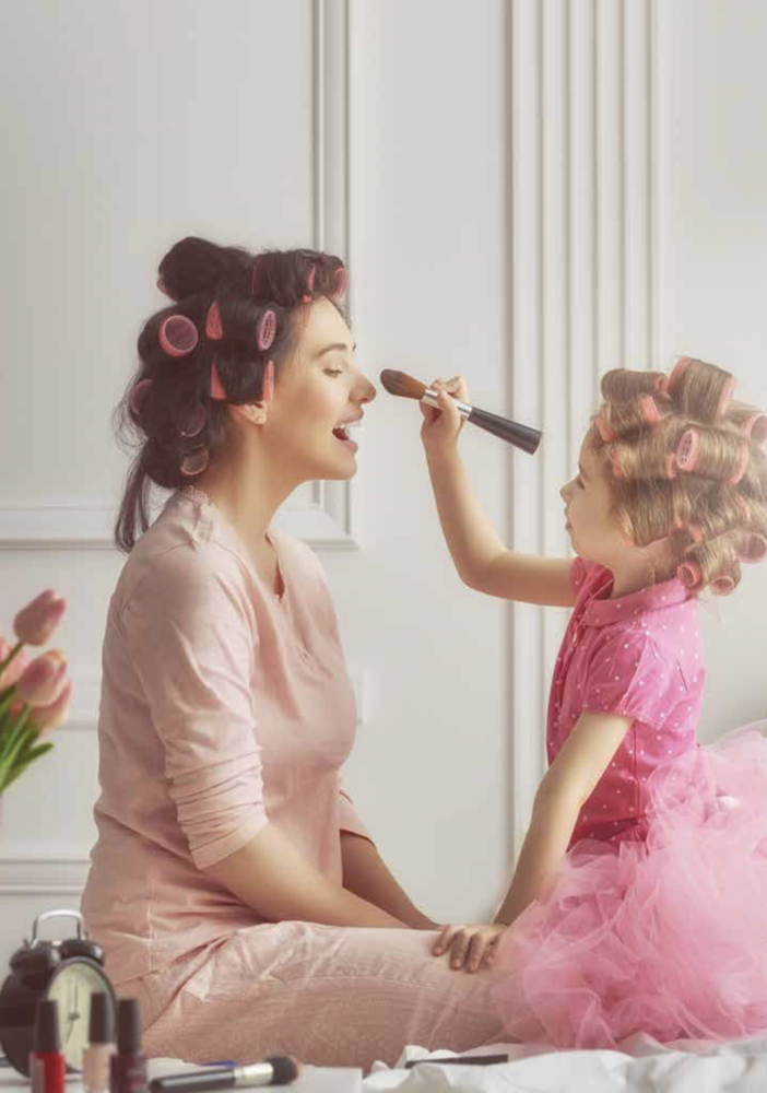 Salute: “Bambini puliti, ma non troppo, e senza beauty-case”