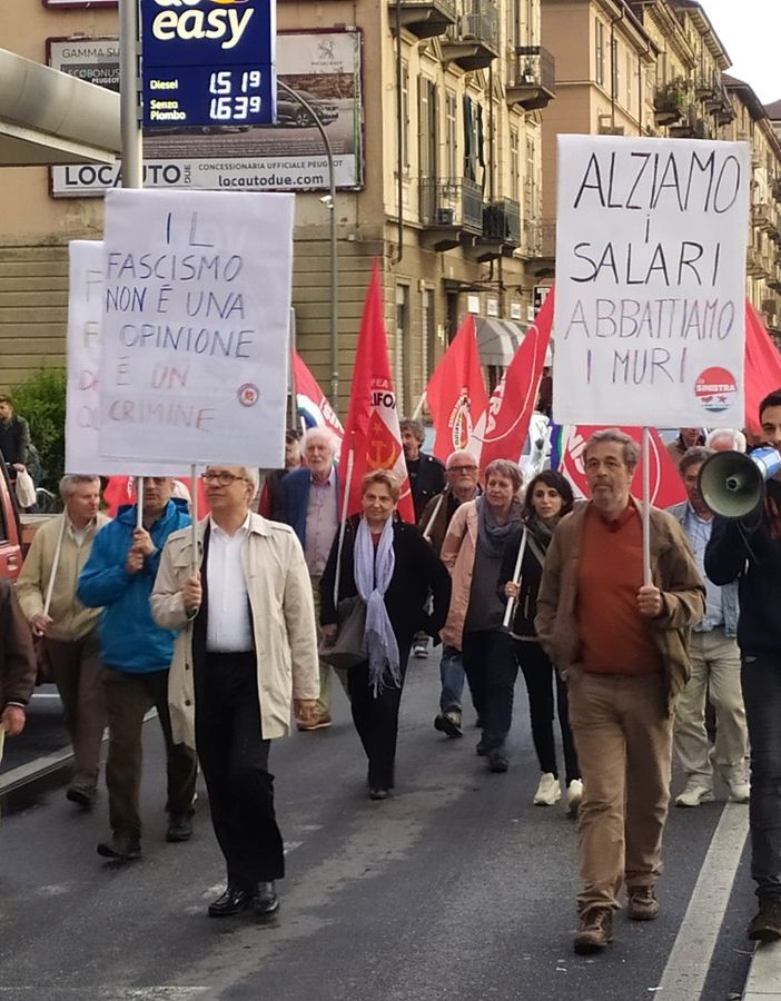 Aurora, anche Rifondazione Comunista in corteo contro Forza Nuova