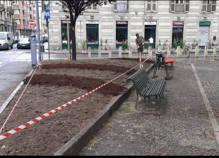 Partiti i lavori di riqualificazione attorno all'aiuola Ginzburg a San Salvario