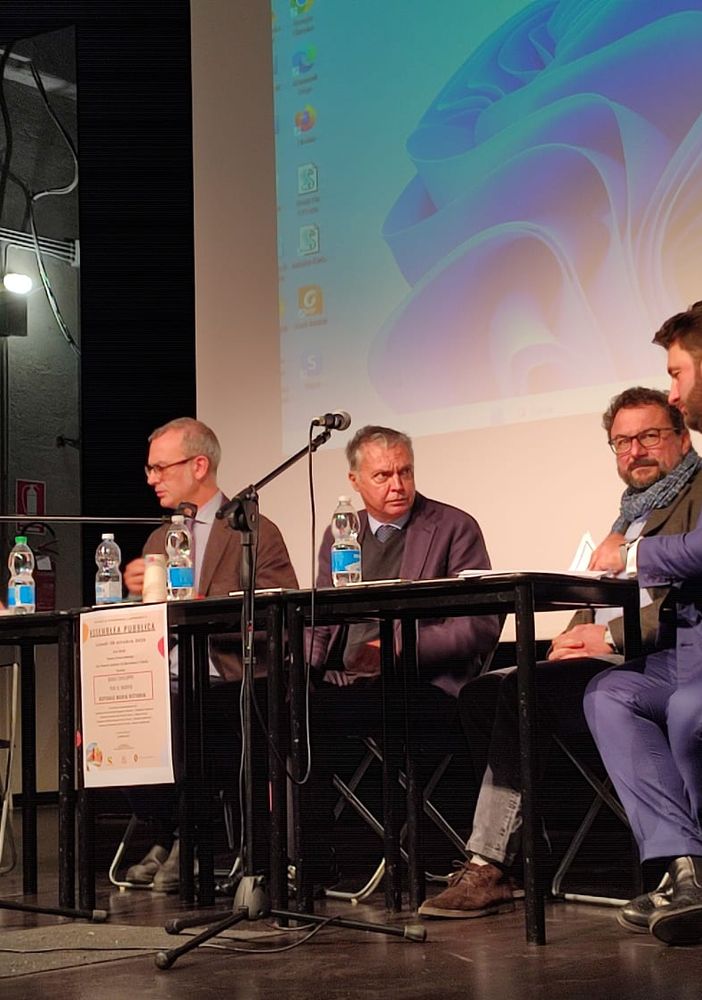 Regione, Comune e Asl tirano dritto sull'ospedale alla Pellerina e contestano i comitati: “Dati falsi, il verde non verrà toccato”
