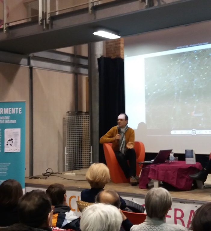 Casati scalda i lettori insegnando “La lezione del freddo”