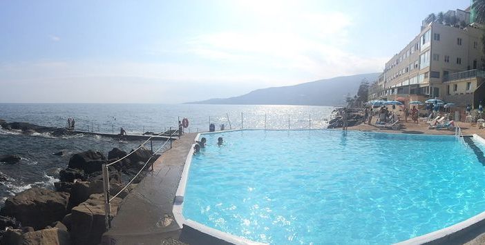 All'Hotel Le Rocce del Capo il tuo angolo di paradiso ha il sapore d'estate 365 giorni all'anno