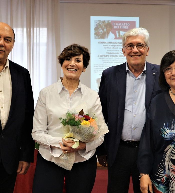 Moncalieri, presentato il libro &quot;ll Galateo dei Fiori&quot;