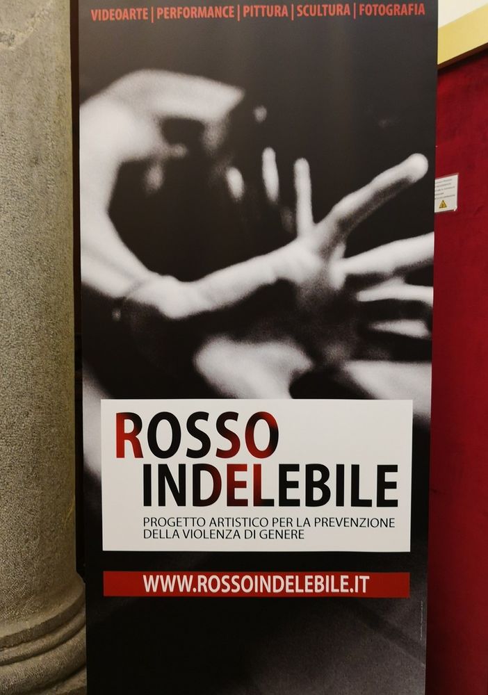 Doppio appuntamento a Moncalieri con il progetto artistico &quot;Rosso Indelebile&quot;