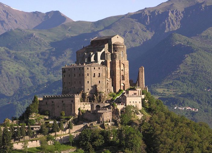 La Sacra di San Michele fa un appello per essere votata come “luogo del Cuore”