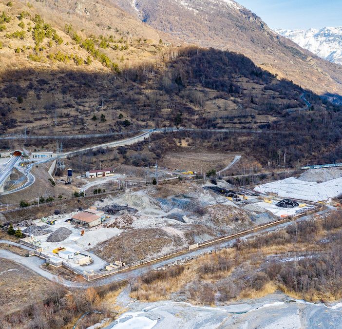 Dalla Torino-Lione una possibile soluzione per i materiali abbandonati da 30 anni a Salbertrand