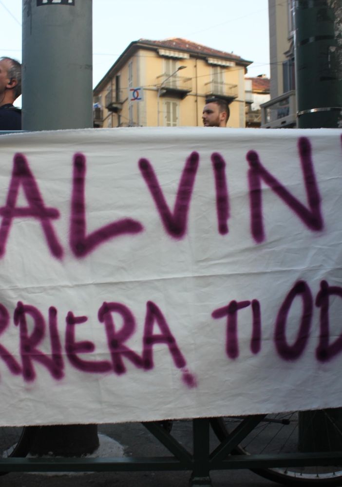 contestazione a salvini