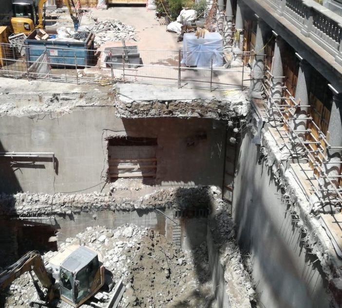 Si scava nel cuore di Torino: cresce la Galleria di Intesa San Paolo in piazza San Carlo [FOTO E VIDEO]