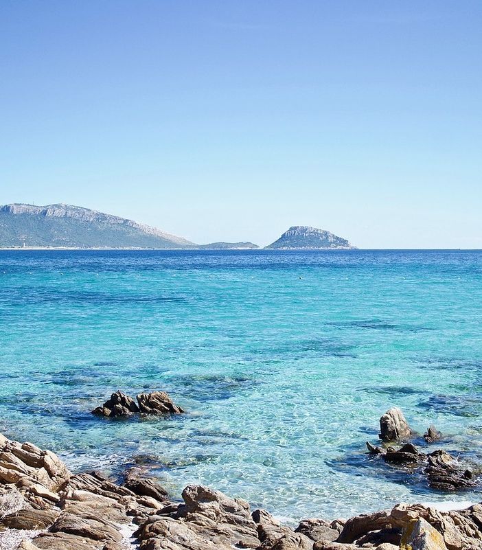 Vacanza surf in Sardegna: dove prenotare e prendere lezioni