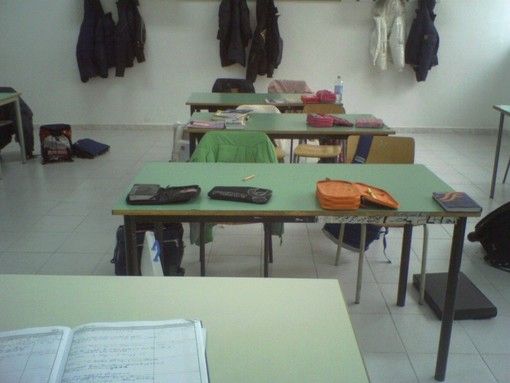 banchi di scuola