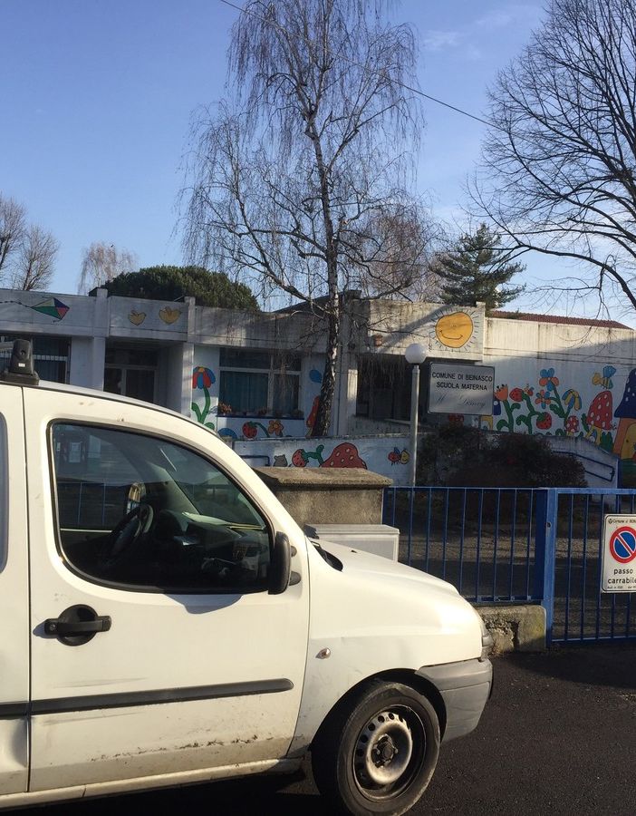 Intervento sul controsoffitto della scuola “Disney” di Borgaretto