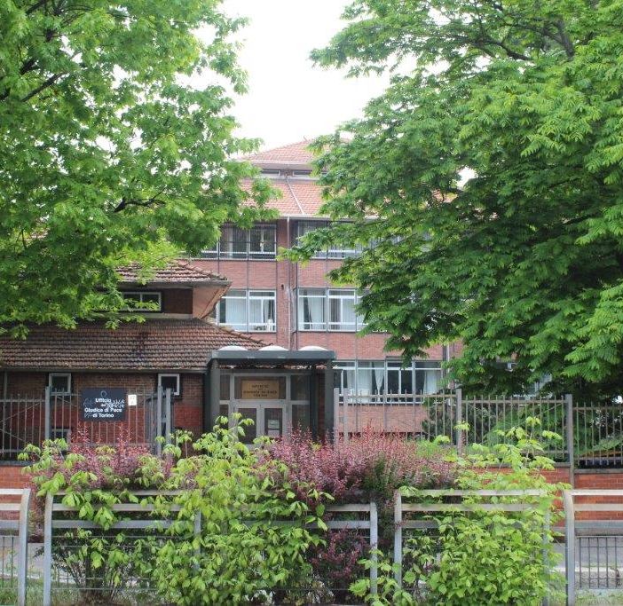 Il Giudice di Pace &quot;lascia&quot; le Vallette: quale futuro per l'edificio? La risposta dei cittadini