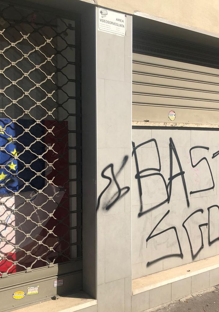 sede pd vandalizzata