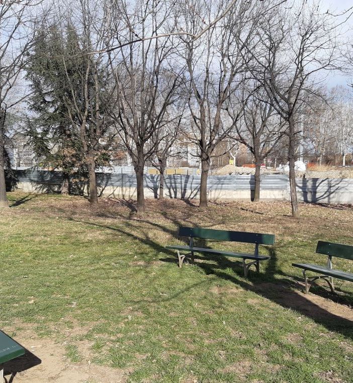 Al via la riparazione di oltre 500 panchine nei parchi e nei giardini della città