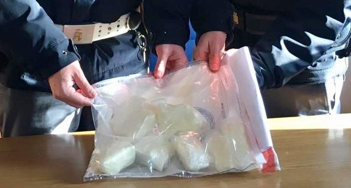 Arrestato dalla polizia un “custode” della droga